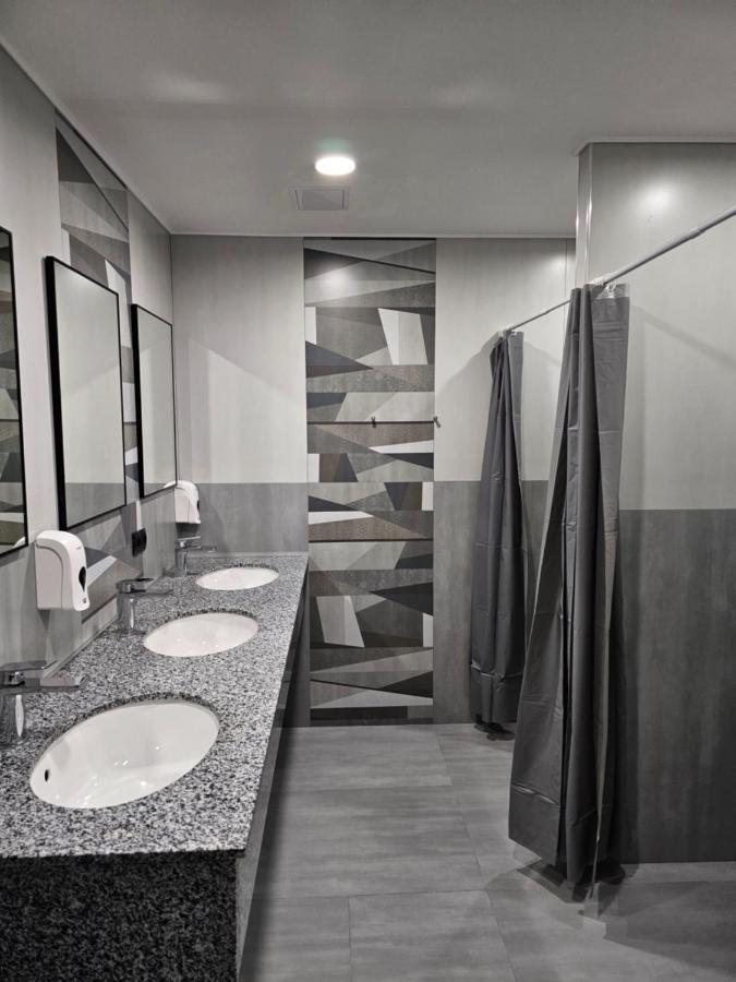 Orion Hostel Yerevan Exterior photo