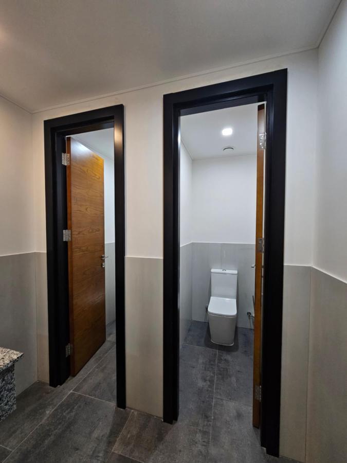 Orion Hostel Yerevan Exterior photo